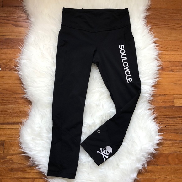 Lululemon x Soul Cycle Cropped Side Pocket Pants - Picture 1 of 7